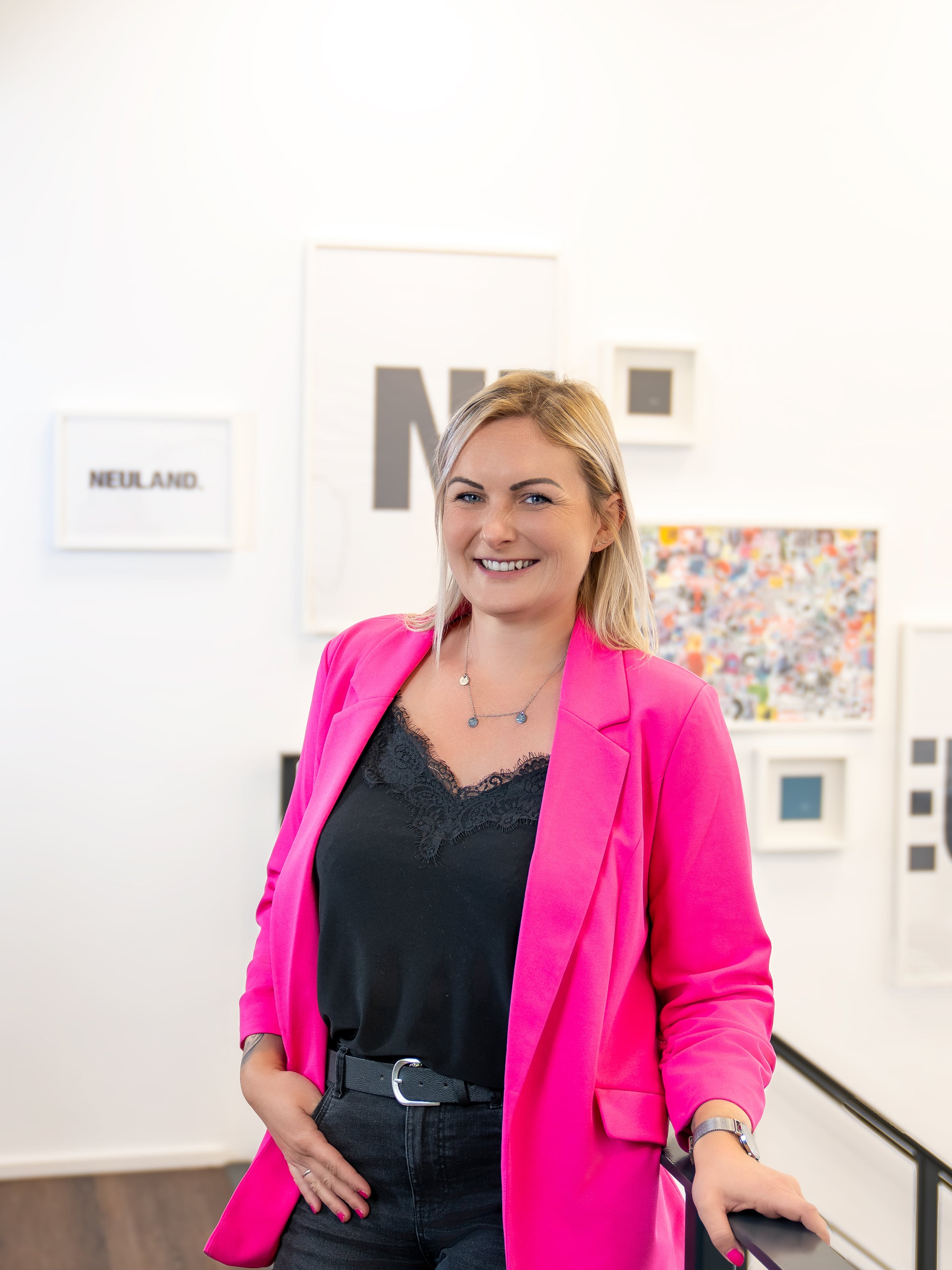 neuland-gmbh-mitarbeiterbilder-katharina-prinz.jpg neuland-gmbh-mitarbeiterbilder-katharina-prinz.jpg